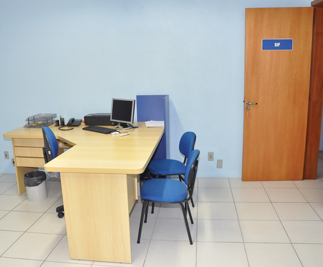 Sala Exclusiva do Medico Veterinario Oficial...
